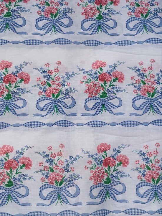 Cottagecore Other - Vintage Floral Fabric White with Blue and Pink Gingham Bows 4 Yards Cottagecore